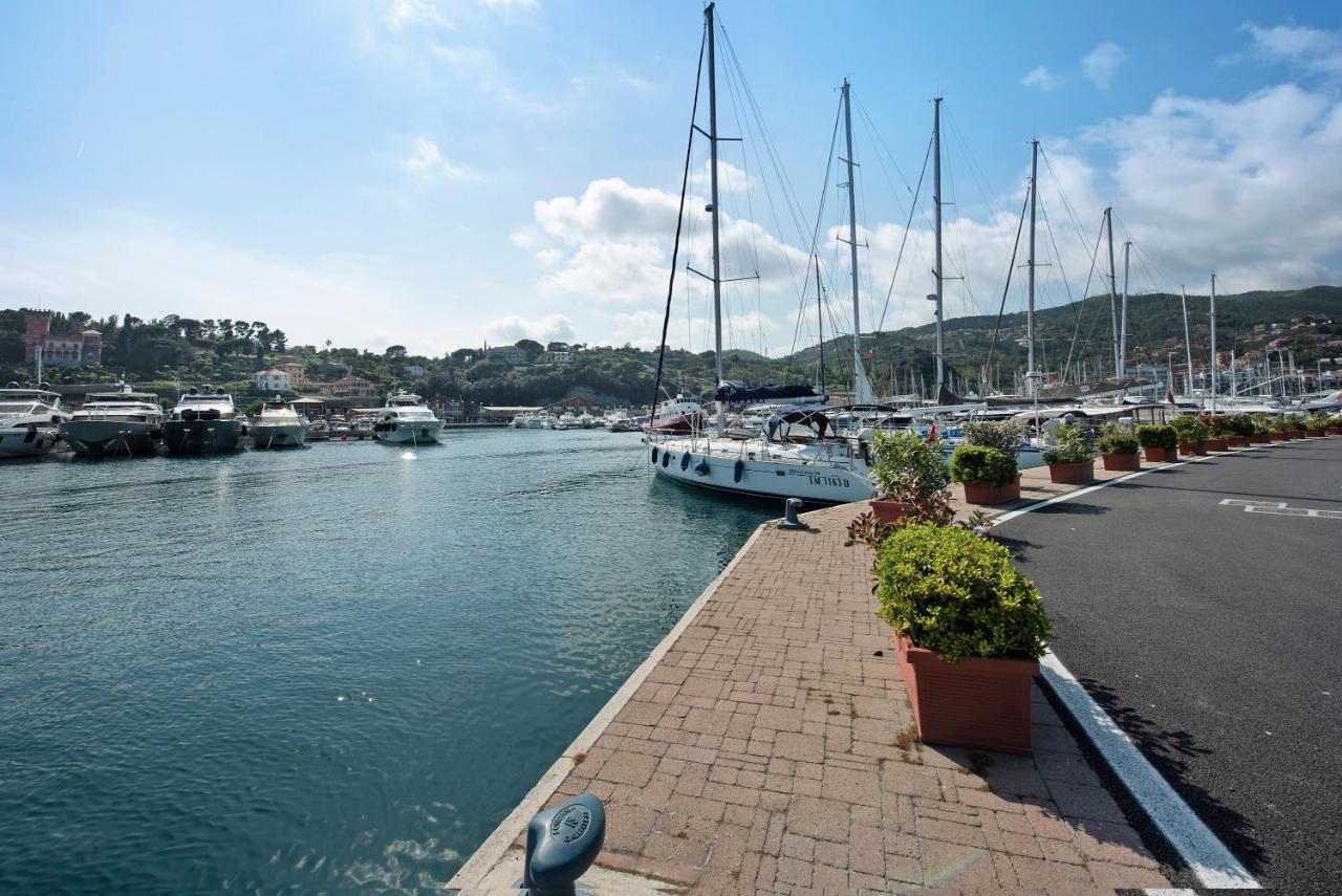 Casa Gocce Di Cristallo Varazze Εξωτερικό φωτογραφία